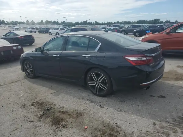 1HGCR3F91HA012093 2017 HONDA ACCORD - Image 2