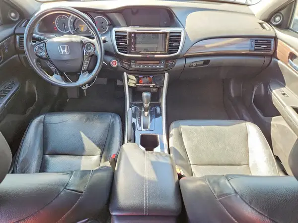 1HGCR3F91HA016824 2017 HONDA ACCORD - Image 8