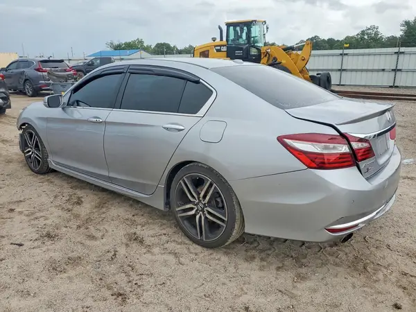1HGCR3F91HA016838 2017 HONDA ACCORD - Image 2