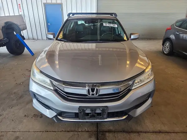 2017 HONDA ACCORD COPART lot 52102756 auction photo 5
