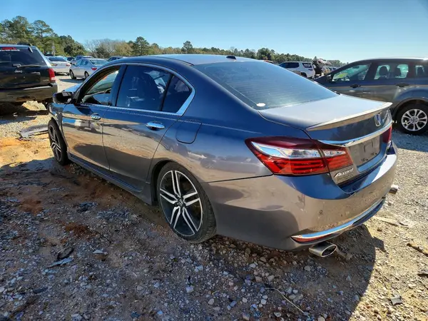 1HGCR3F91HA028939 2017 HONDA ACCORD - Image 2