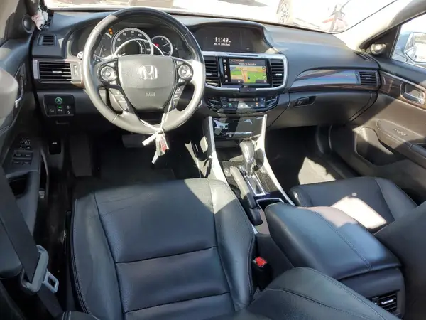 1HGCR3F91HA043585 2017 HONDA ACCORD - Image 8