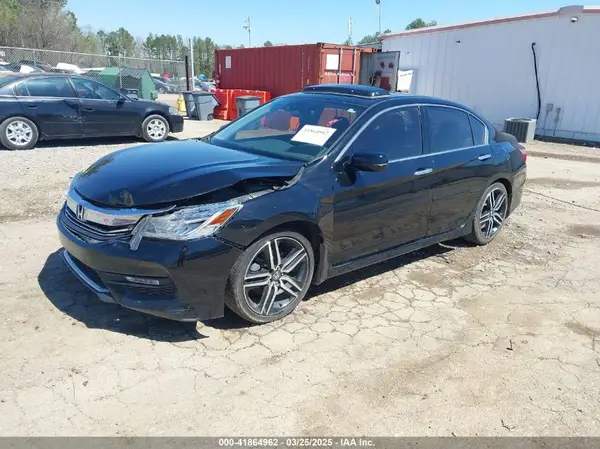 1HGCR3F91HA045269 2017 HONDA ACCORD - Image 2