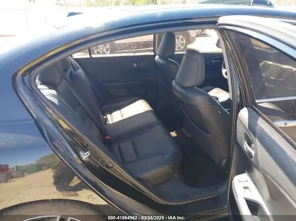 1HGCR3F91HA045269 2017 HONDA ACCORD - Image 8