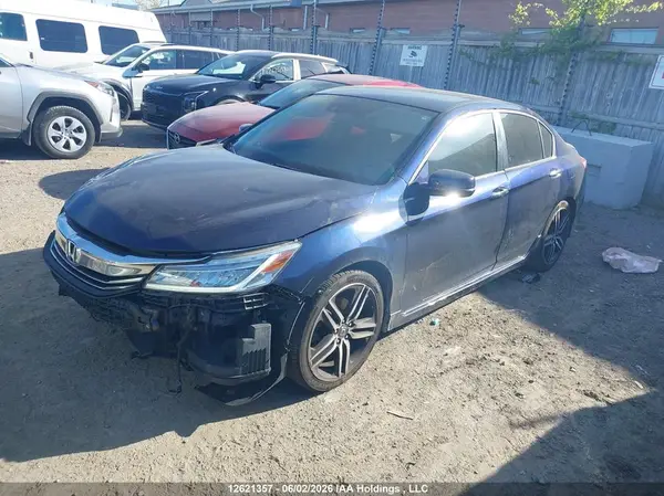 1HGCR3F91HA800629 2017 HONDA ACCORD - Image 2