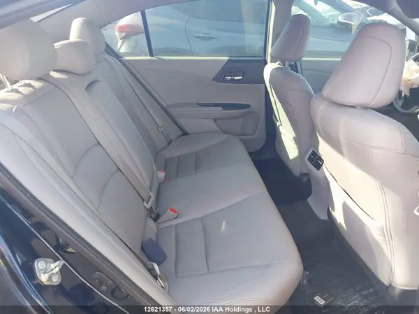 1HGCR3F91HA800629 2017 HONDA ACCORD - Image 8