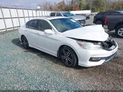 1HGCR3F92GA005586 2016 HONDA ACCORD