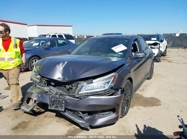 1HGCR3F92GA007029 2016 HONDA ACCORD - Image 2