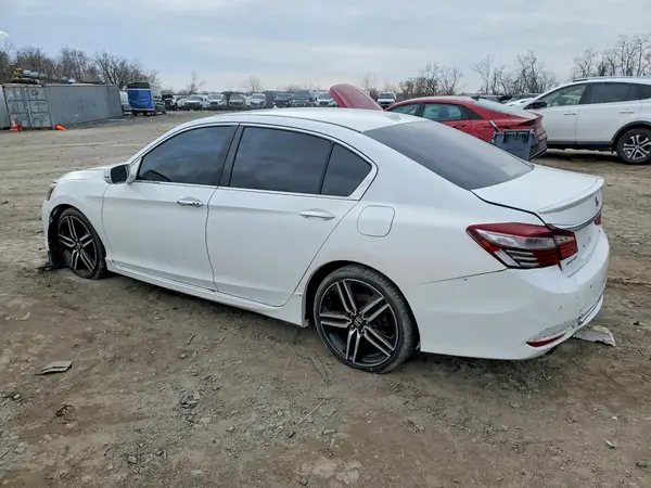 1HGCR3F92GA013770 2016 HONDA ACCORD - Image 2