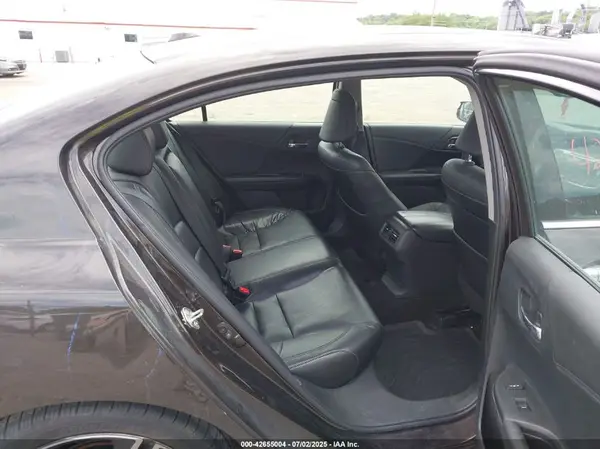 1HGCR3F92GA018581 2016 HONDA ACCORD - Image 8