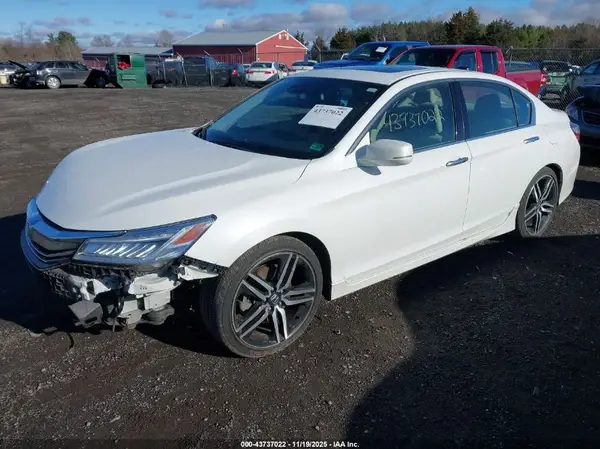 1HGCR3F92GA020881 2016 HONDA ACCORD - Image 2