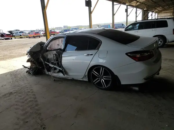 1HGCR3F92GA032447 2016 HONDA ACCORD - Image 2