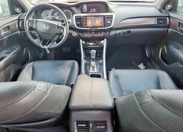 1HGCR3F92HA011695 2017 HONDA ACCORD - Image 8