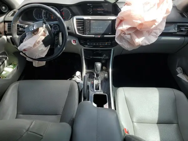 1HGCR3F92HA015634 2017 HONDA ACCORD - Image 8
