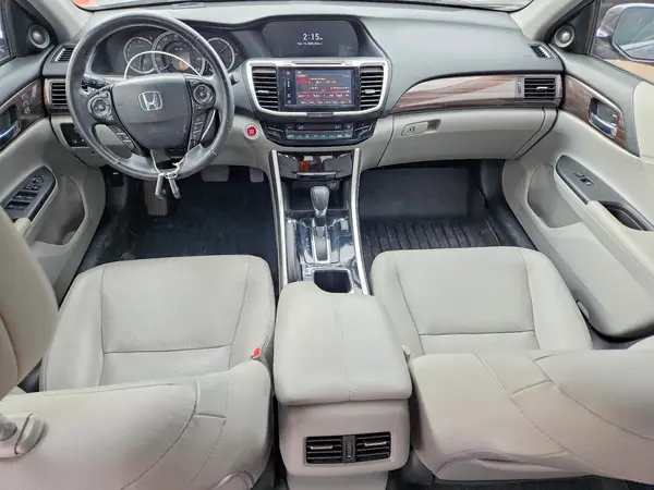 1HGCR3F92HA015956 2017 HONDA ACCORD - Image 8