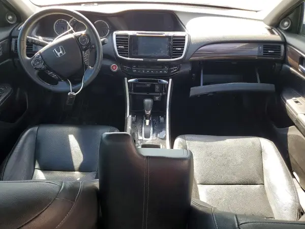 1HGCR3F92HA020610 2017 HONDA ACCORD - Image 8