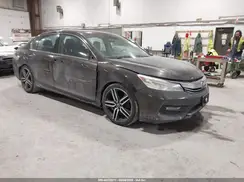 1HGCR3F92HA031302 2017 HONDA ACCORD