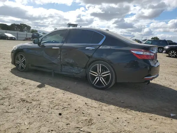 1HGCR3F92HA035320 2017 HONDA ACCORD - Image 2
