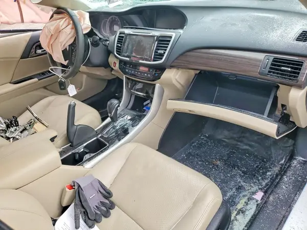 1HGCR3F92HA036063 2017 HONDA ACCORD - Image 8