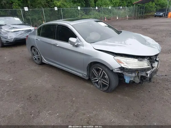 1HGCR3F92HA039397 2017 HONDA ACCORD - Image 1