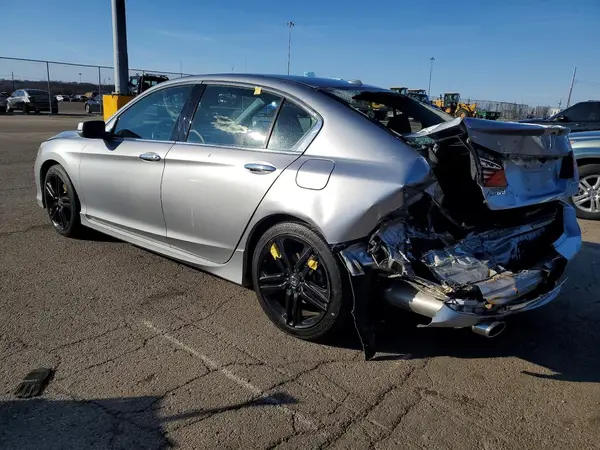 1HGCR3F92HA042364 2017 HONDA ACCORD - Image 2