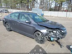 1HGCR3F92HA044907 2017 HONDA ACCORD