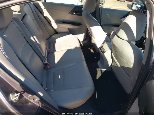1HGCR3F93GA006990 2016 HONDA ACCORD - Image 8