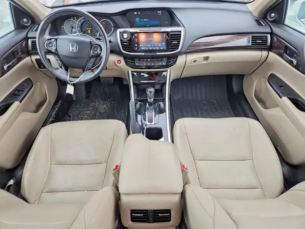 1HGCR3F93GA013289 2016 HONDA ACCORD - Image 8