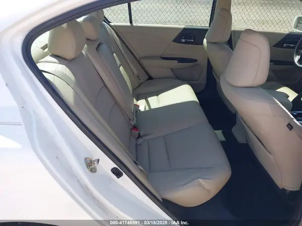 1HGCR3F93GA024342 2016 HONDA ACCORD - Image 8