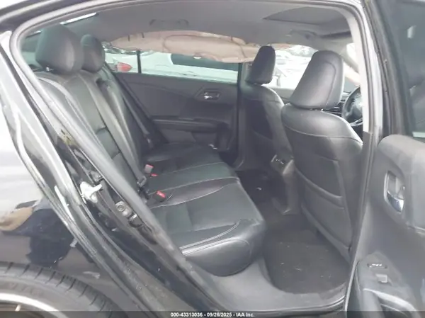 1HGCR3F93GA025121 2016 HONDA ACCORD - Image 8