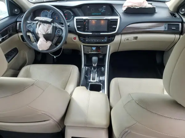 1HGCR3F93HA000155 2017 HONDA ACCORD - Image 8