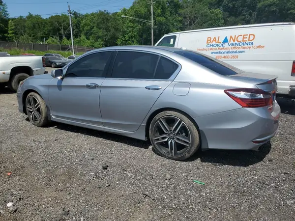 1HGCR3F93HA007123 2017 HONDA ACCORD - Image 2
