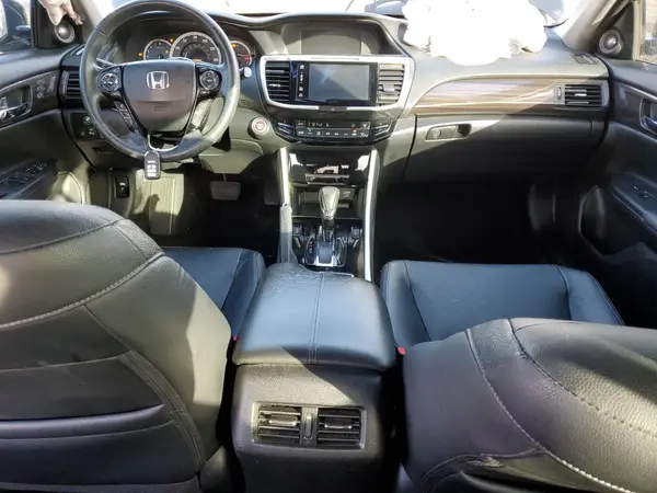 1HGCR3F93HA007994 2017 HONDA ACCORD - Image 8