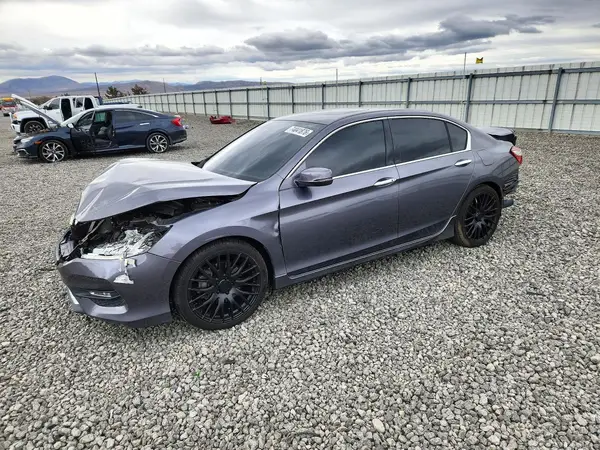 1HGCR3F93HA017621 2017 HONDA ACCORD - Image 1