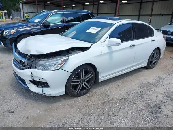 1HGCR3F93HA017649 2017 HONDA ACCORD - Image 2