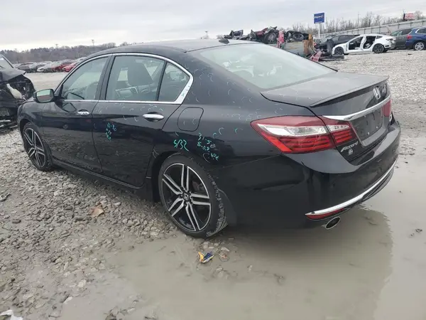 1HGCR3F93HA020681 2017 HONDA ACCORD - Image 2