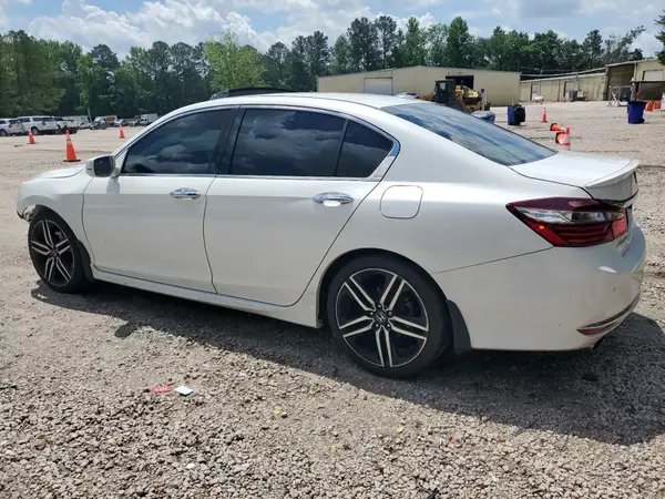 1HGCR3F93HA025265 2017 HONDA ACCORD - Image 2