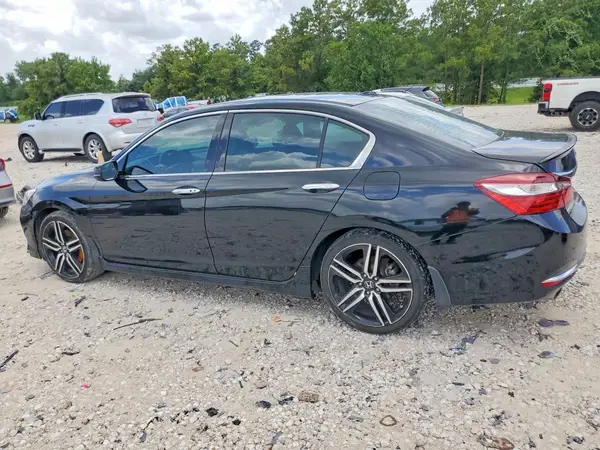 1HGCR3F93HA026805 2017 HONDA ACCORD - Image 2