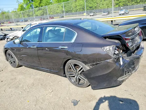 1HGCR3F93HA033401 2017 HONDA ACCORD - Image 2
