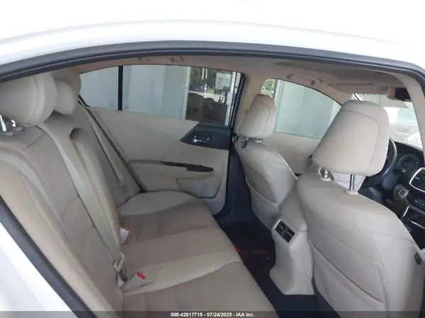 1HGCR3F93HA036119 2017 HONDA ACCORD - Image 8