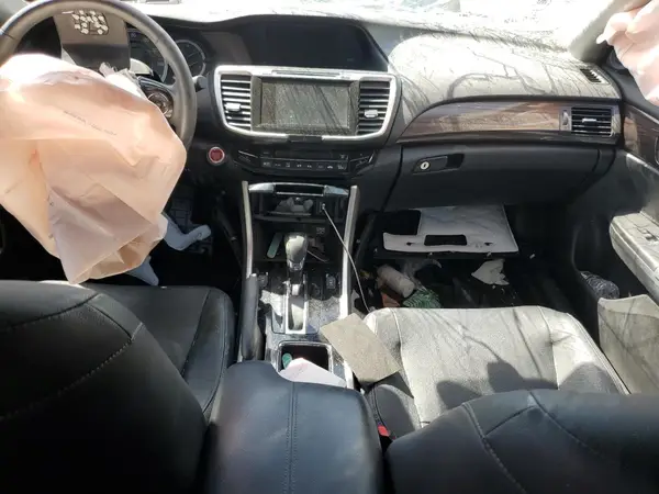 1HGCR3F93HA039585 2017 HONDA ACCORD - Image 8