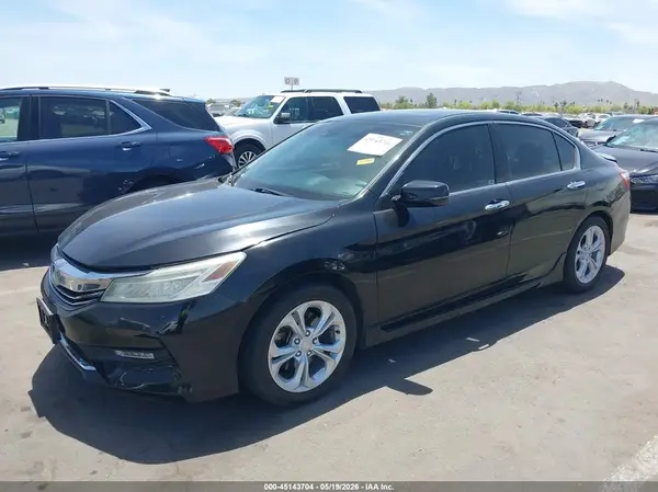 1HGCR3F93HA043961 2017 HONDA ACCORD - Image 2