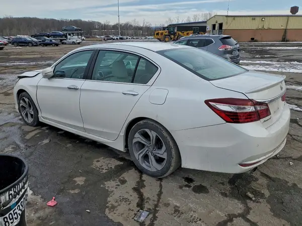 1HGCR3F94GA025211 2016 HONDA ACCORD - Image 2
