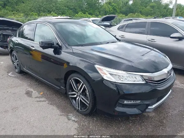 1HGCR3F94HA019443 2017 HONDA ACCORD - Image 1