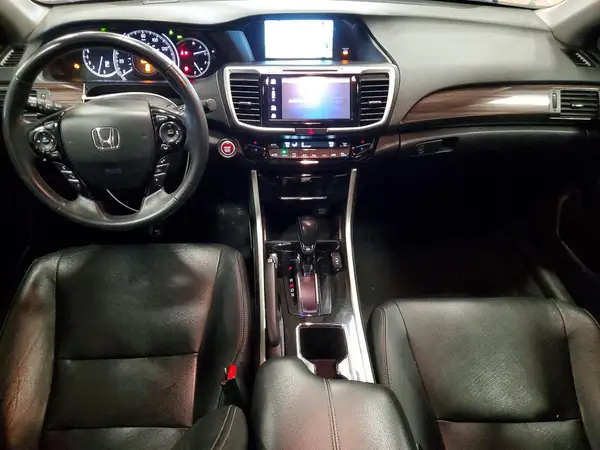 1HGCR3F94HA020303 2017 HONDA ACCORD - Image 8