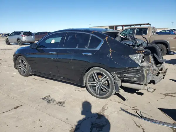 1HGCR3F94HA029700 2017 HONDA ACCORD - Image 2