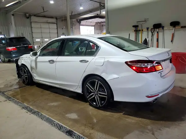 1HGCR3F94HA030099 2017 HONDA ACCORD - Image 2
