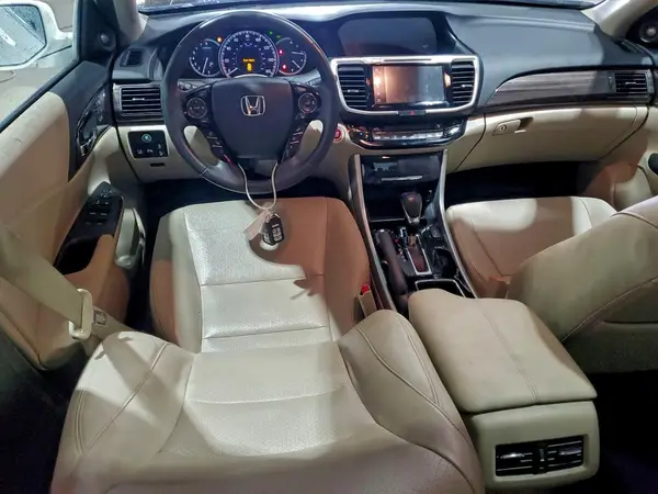 1HGCR3F94HA030099 2017 HONDA ACCORD - Image 8