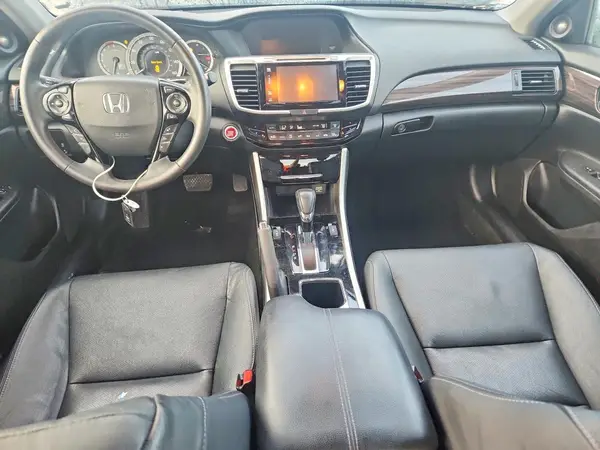 1HGCR3F94HA038879 2017 HONDA ACCORD - Image 8