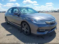 1HGCR3F94HA800978 2017 HONDA ACCORD